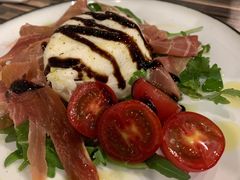 -BomBa意大利餐厅