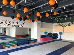 -小小运动馆(浦江店)