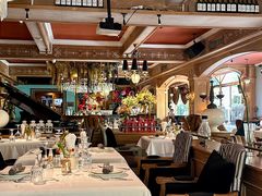 -火车头法国西餐厅