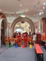 -奈尔宝家庭中心·亲子餐厅(华采天地店)