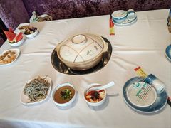 -天宜隆蘑菇宴火锅(石景山旗舰店)