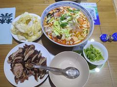 -天发芽·何记葫芦头泡馍·传统小吃(报恩寺街店)