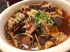 毛血旺-钰姐妹饺子城(华岩路店)