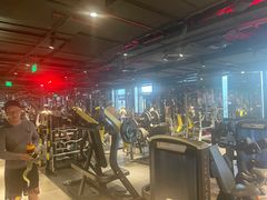-威尔仕健身会所(古北1699店)