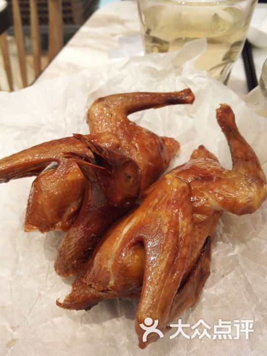 唐宫小聚(海岸城店)-金奖乳鸽-菜-金奖乳鸽图片-深圳美食-大众点评网