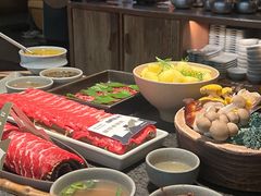 -三出山火锅(南京万象天地店)