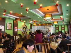 大堂-粤香村(清真川菜店)