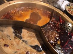 奔驰三味锅-小龙坎老火锅(金柏林店)