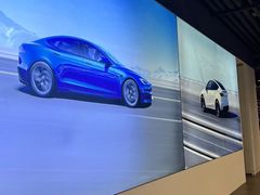 -TESLA 特斯拉(上海太古汇体验店)