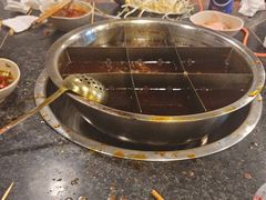 -邓莽子老火锅(中兴路总店)