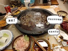 -黄潇洒老火锅(九眼桥宏济巷店)