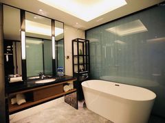 -舟山希尔顿酒店