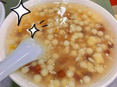 -芳婆糕团店(王府大街店)