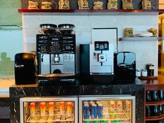 -上海龙之梦万丽酒店