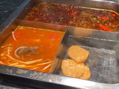 -重庆九记老火锅(广场店)