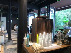 -Metal hands·铁手咖啡