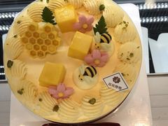 -花花卷卷·鲜食蛋糕(静安久光百货店)