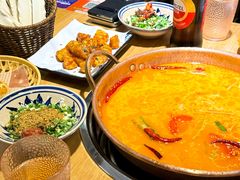 -洱火云南酸菜牛肉火锅(石景山当代商城店)