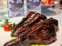 特色酱鸭头-杨氏青龙虾·羊蝎子(金盛路总店)