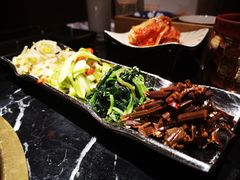 -山川小町·极番烧肉(新地假日广场店)
