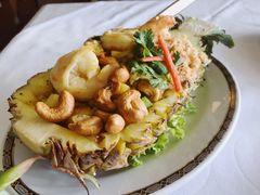 菠萝海鲜炒饭-Methavalai Sorndaeng