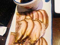 三少酱肘子-娄三少·老北京春饼烤鸭家常菜(方庄店)