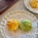 滨江边的国风咖啡店