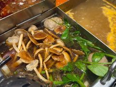 -海底捞火锅(武胜路凯德广场店)