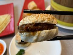 高炉烧饼夹牛肉-希尔顿酒店-豫园中餐厅