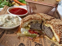 -云厨·高空西餐厅(成都瑯珀·凯悦臻选酒店)