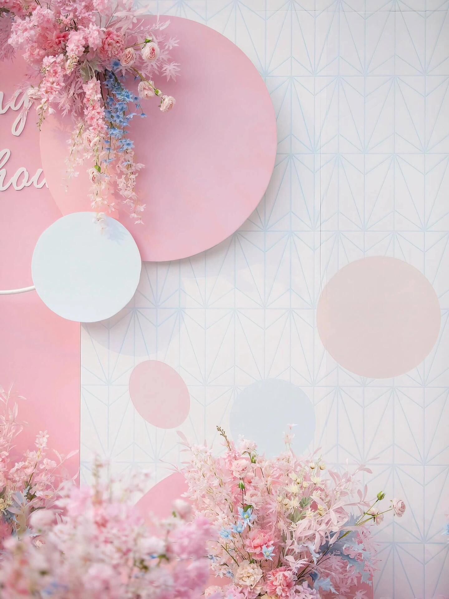 背景
主背景的柔软线条既别致又融合
真的是小众又特别
粉色