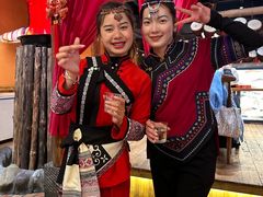 -老滇山寨•云南特色菜•地方菜•民族风情歌舞表演(金碧店)