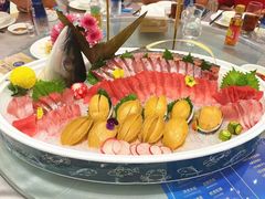 -龙悦湾酒家·八阵鱼生·渔人码头店