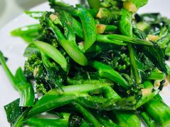 腊香姜汁炒芥兰-清心鸡沙田乳鸽店·非遗传承(粤垦路店)