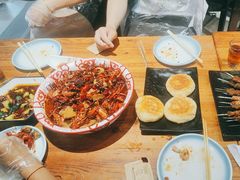 -柒五龙虾(八王寺店)