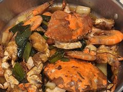 -七欣天香辣蟹火锅(无锡金太湖国际城店)