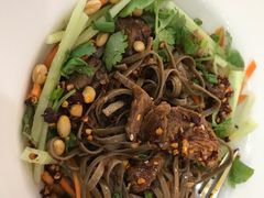 -F+轻食健身赋能空间(中华北路国贸商场店)