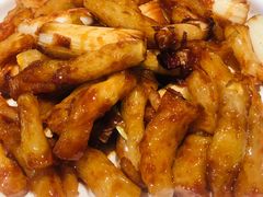 自发牛蹄筋-梅飞酒家(名辉豪庭店)