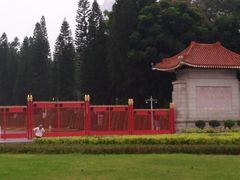 -烈士陵园(地铁站)