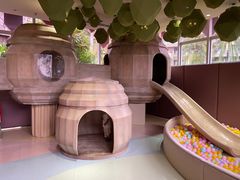 -水桶王国主题餐厅·聚会·生日派对·亲子活动·家庭套餐(亚龙湾希尔顿店)