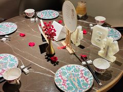 -海派悦庭·海胆烧麦·新融合菜(凯德广场店)