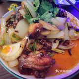 高沙这边超赞的一家烧烤店 「辣炒鸡架」鸡架炒的很香