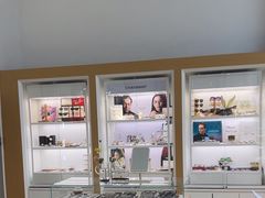 -大连何氏眼科医院