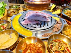 -金顺韩式烤肉·网红烤肉店(广利路店)