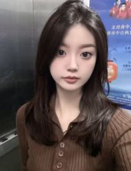 -虫二·专注健康烫染沙龙