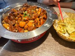 仔排煲-胖哥俩肉蟹煲(济南世茂国际广场店)