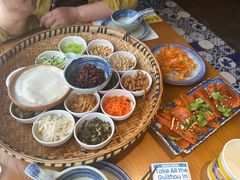 -包整·丝娃娃(一览甲秀楼风景店)