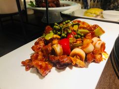 特色宫保鸡丁-羲和雅苑•北京烤鸭(吴中路万象城店)