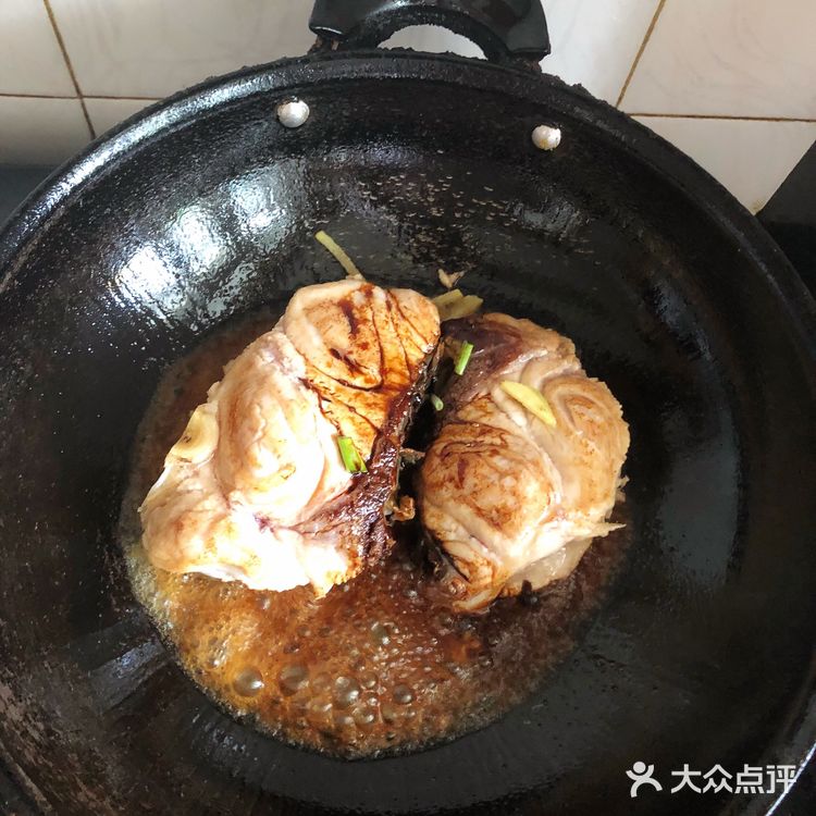 夏日里的美味之好吃又不胖的红烧螺蛳青鱼