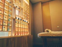 包房-彩虹之门健康管理